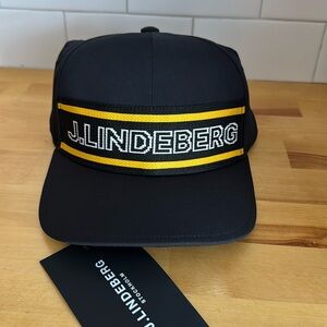 J Lindeberg hat. Brand new with tags. Size M/L